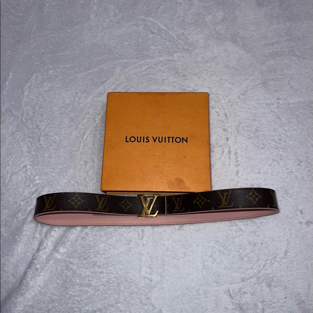 Authentic reversible Louis Vuitton belt